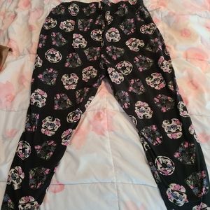 Women's plus size 2 Star Wars leggings